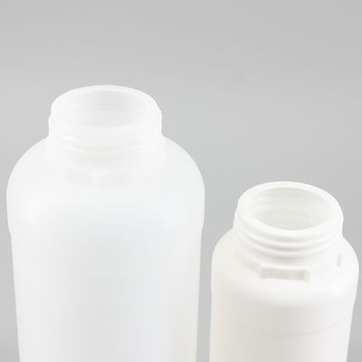 Cylinder Plastic Bottle 550ml Flip Top Cover Capsule Packaging